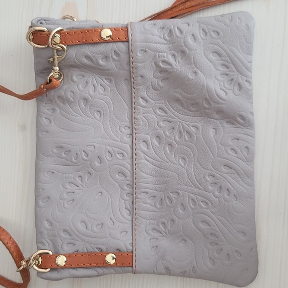 Vera Pelle Light Grey Genuine Leather Crossbody Small Bag (W8.5"× H7.5") - Picture 5 of 12